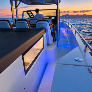 Oktana Sunset cruise (18:30 - 20:30)